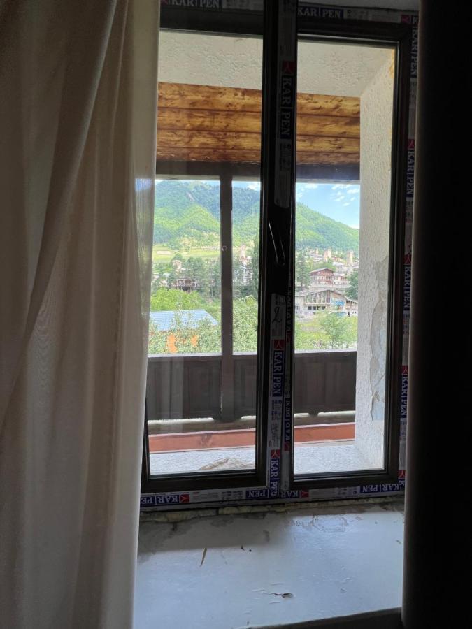 Mushkudiani Manor Hotell Mestia Eksteriør bilde