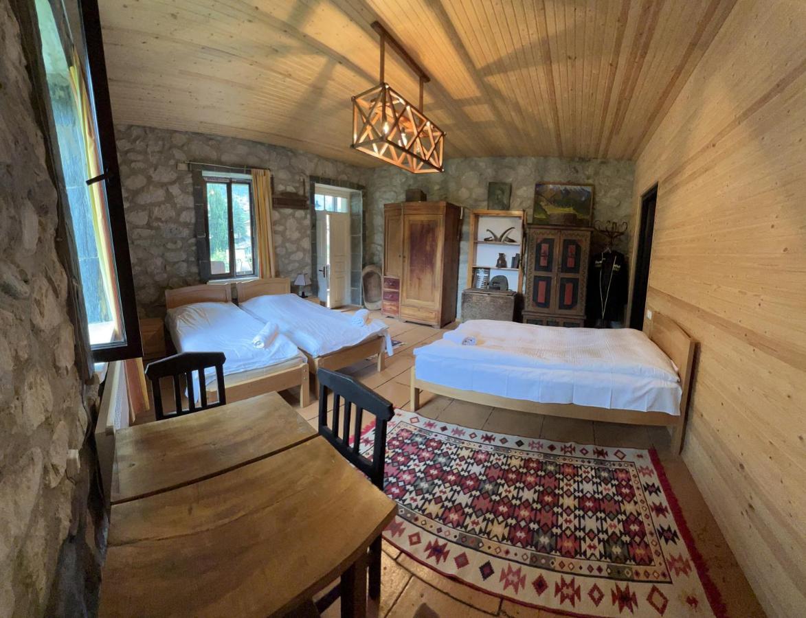 Mushkudiani Manor Hotell Mestia Eksteriør bilde