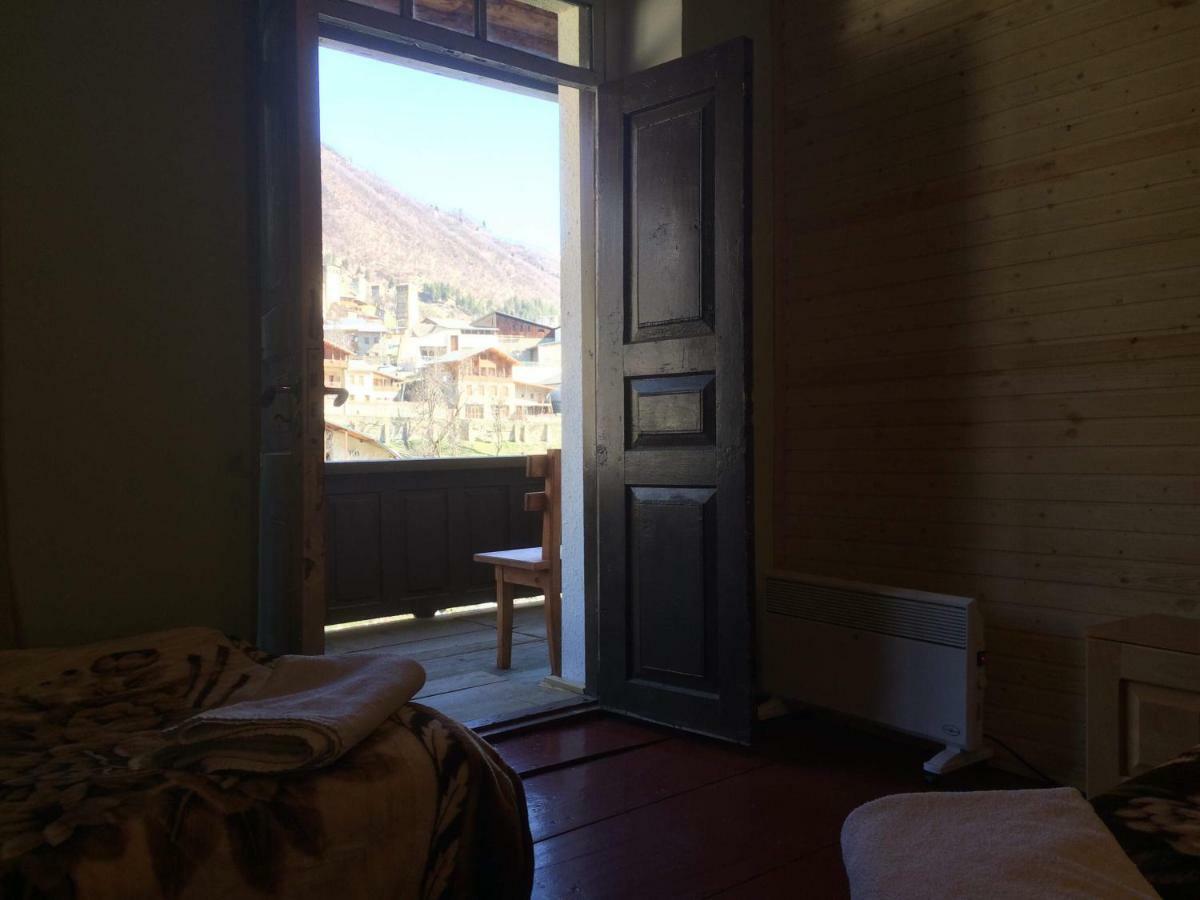 Mushkudiani Manor Hotell Mestia Eksteriør bilde